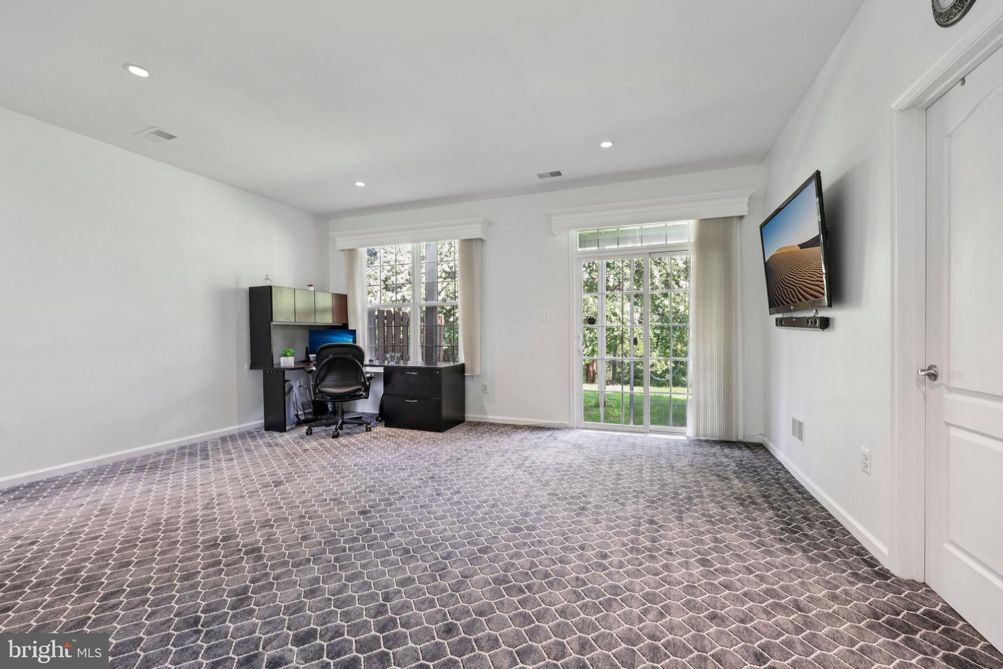 12582 BIRKDALE WAY, FAIRFAX, Virginia 22030, 3 Bedrooms Bedrooms, ,3 BathroomsBathrooms,Residential,For sale,12582 BIRKDALE WAY,VAFX2258978 MLS # VAFX2258978