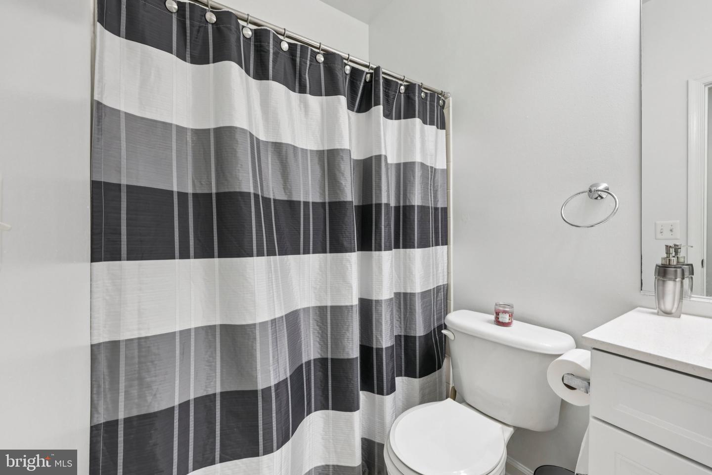 12582 BIRKDALE WAY, FAIRFAX, Virginia 22030, 3 Bedrooms Bedrooms, ,3 BathroomsBathrooms,Residential,For sale,12582 BIRKDALE WAY,VAFX2258978 MLS # VAFX2258978