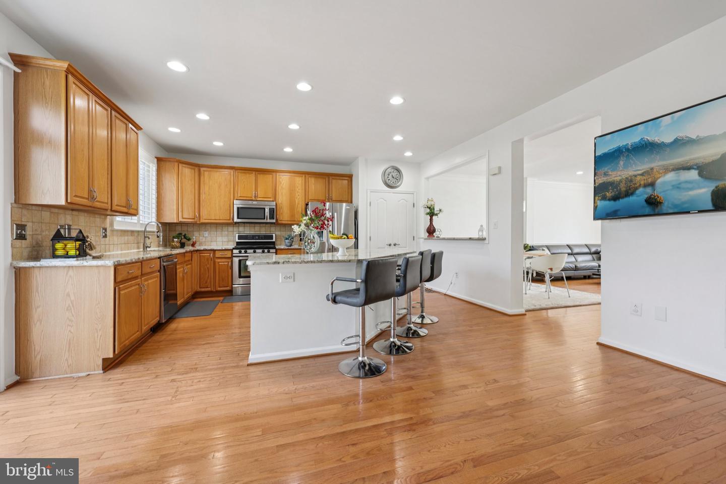 12582 BIRKDALE WAY, FAIRFAX, Virginia 22030, 3 Bedrooms Bedrooms, ,3 BathroomsBathrooms,Residential,For sale,12582 BIRKDALE WAY,VAFX2258978 MLS # VAFX2258978