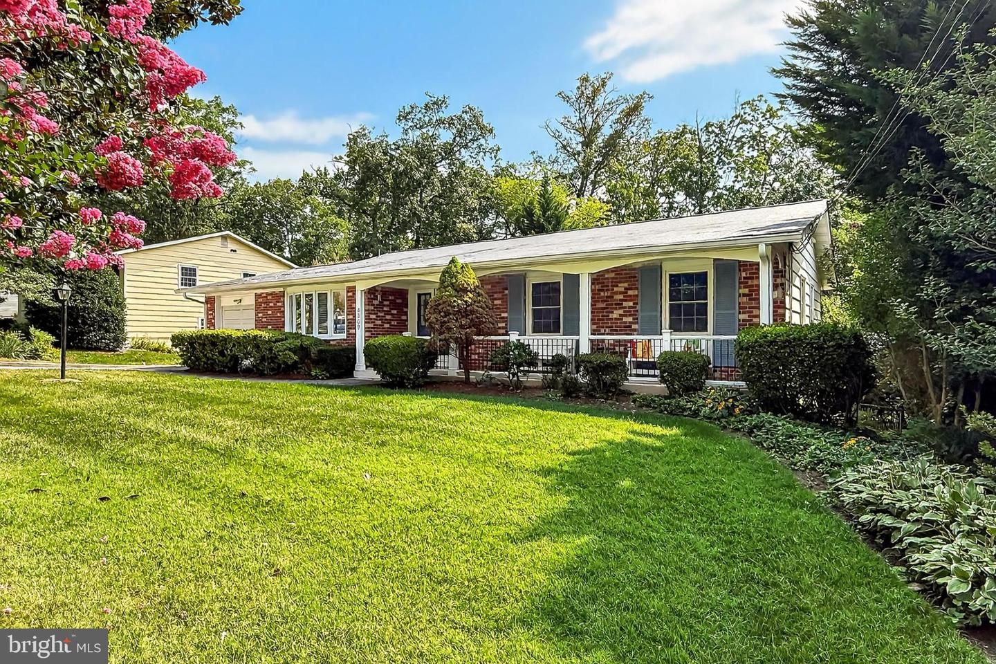 4309 SELKIRK DR, FAIRFAX, Virginia 22032, 4 Bedrooms Bedrooms, 15 Rooms Rooms,3 BathroomsBathrooms,Residential,For sale,4309 SELKIRK DR,VAFX2259046 MLS # VAFX2259046