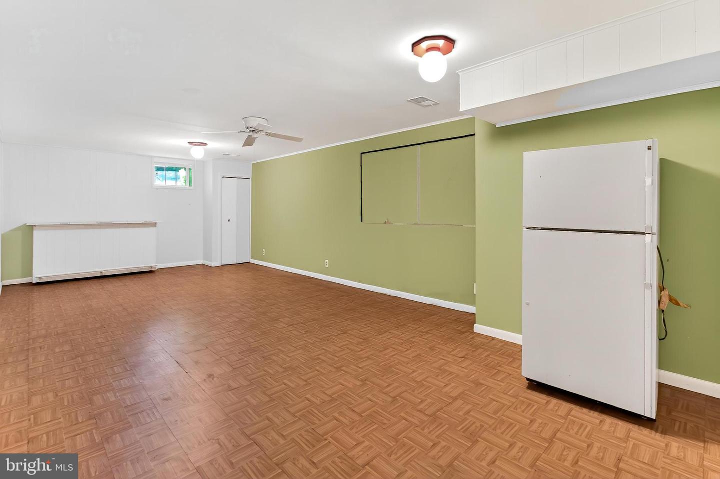 4309 SELKIRK DR, FAIRFAX, Virginia 22032, 4 Bedrooms Bedrooms, 15 Rooms Rooms,3 BathroomsBathrooms,Residential,For sale,4309 SELKIRK DR,VAFX2259046 MLS # VAFX2259046