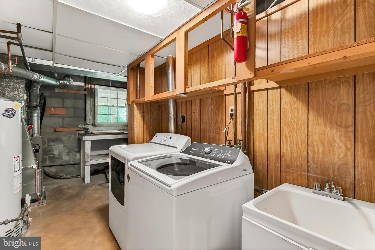 4309 SELKIRK DR, FAIRFAX, Virginia 22032, 4 Bedrooms Bedrooms, 15 Rooms Rooms,3 BathroomsBathrooms,Residential,For sale,4309 SELKIRK DR,VAFX2259046 MLS # VAFX2259046