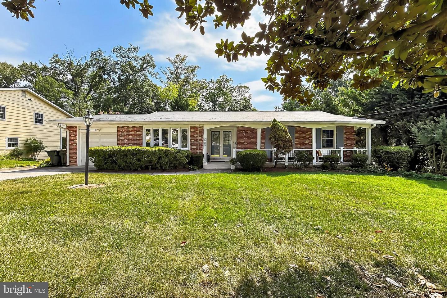 4309 SELKIRK DR, FAIRFAX, Virginia 22032, 4 Bedrooms Bedrooms, 15 Rooms Rooms,3 BathroomsBathrooms,Residential,For sale,4309 SELKIRK DR,VAFX2259046 MLS # VAFX2259046