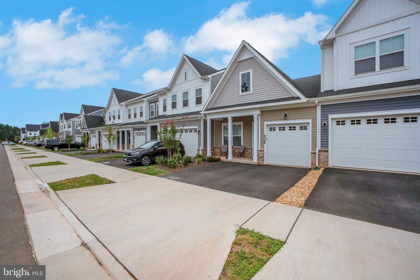 9348 CRESTVIEW RIDGE DR, BRISTOW, Virginia 20136, 2 Bedrooms Bedrooms, ,2 BathroomsBathrooms,Residential,For sale,9348 CRESTVIEW RIDGE DR,VAPW2100632 MLS # VAPW2100632