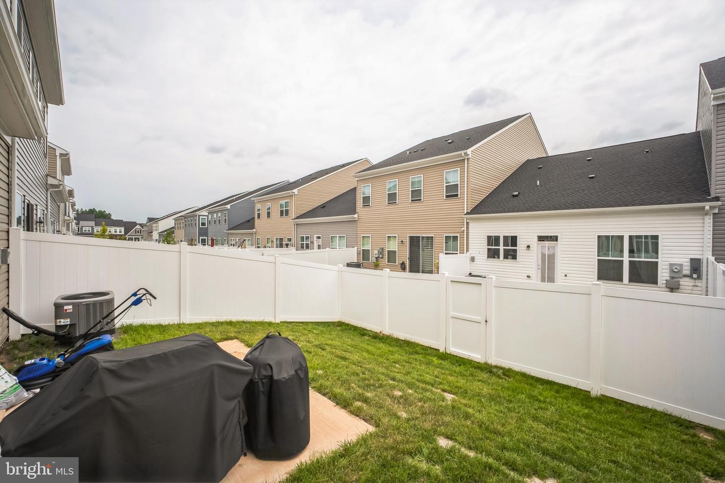 9348 CRESTVIEW RIDGE DR, BRISTOW, Virginia 20136, 2 Bedrooms Bedrooms, ,2 BathroomsBathrooms,Residential,For sale,9348 CRESTVIEW RIDGE DR,VAPW2100632 MLS # VAPW2100632