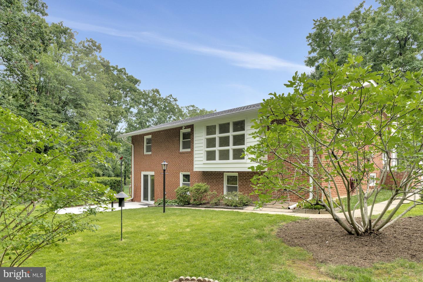 3718 WARWICK CIR, FAIRFAX, Virginia 22030, 6 Bedrooms Bedrooms, ,3 BathroomsBathrooms,Residential,For sale,3718 WARWICK CIR,VAFC2006722 MLS # VAFC2006722