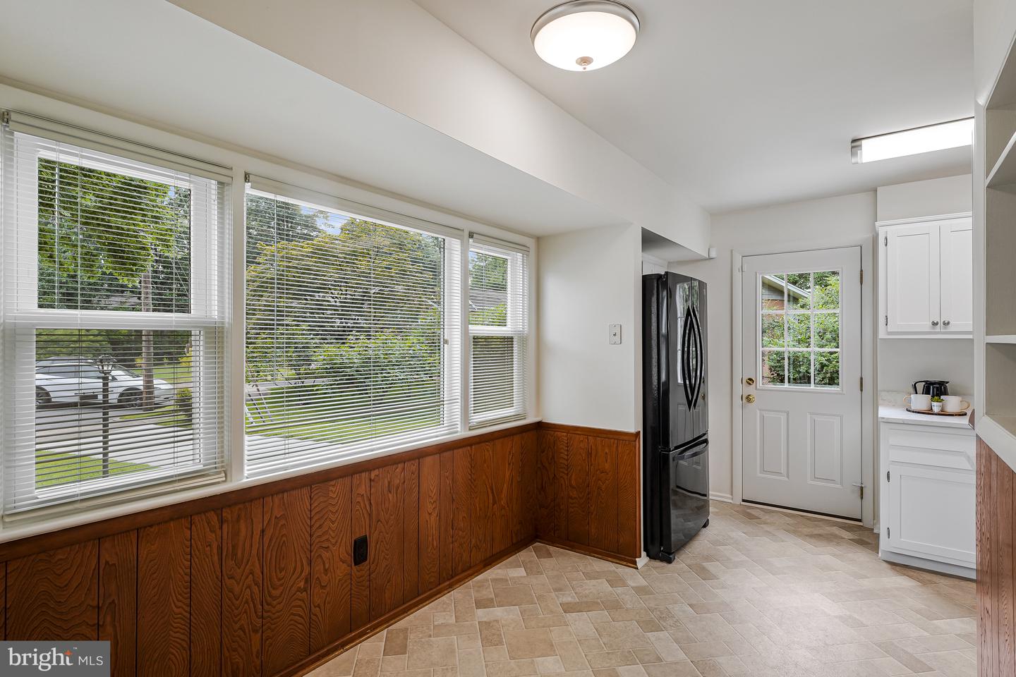 3718 WARWICK CIR, FAIRFAX, Virginia 22030, 6 Bedrooms Bedrooms, ,3 BathroomsBathrooms,Residential,For sale,3718 WARWICK CIR,VAFC2006722 MLS # VAFC2006722
