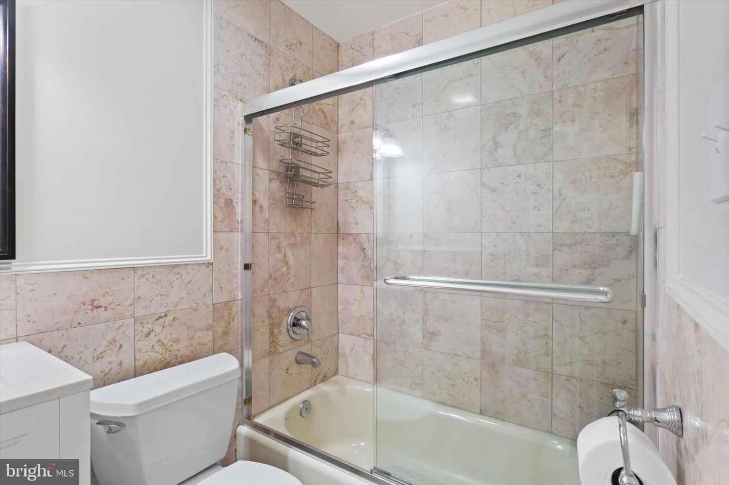 6445 FRANCONIA CT, SPRINGFIELD, Virginia 22150, 3 Bedrooms Bedrooms, 7 Rooms Rooms,3 BathroomsBathrooms,Residential,For sale,6445 FRANCONIA CT,VAFX2259098 MLS # VAFX2259098