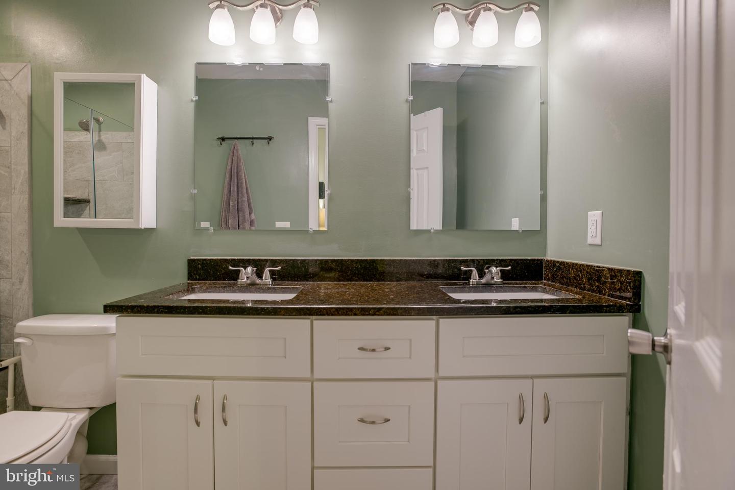 4234 JONATHAN CT, DUMFRIES, Virginia 22025, 4 Bedrooms Bedrooms, 7 Rooms Rooms,3 BathroomsBathrooms,Residential,For sale,4234 JONATHAN CT,VAPW2100660 MLS # VAPW2100660