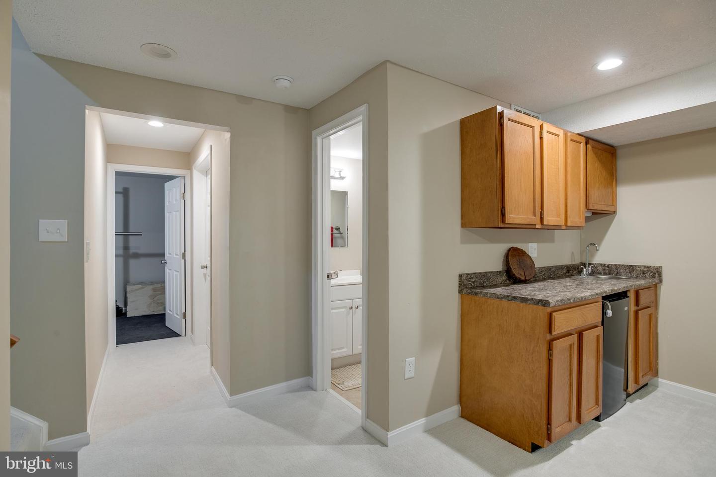4234 JONATHAN CT, DUMFRIES, Virginia 22025, 4 Bedrooms Bedrooms, 7 Rooms Rooms,3 BathroomsBathrooms,Residential,For sale,4234 JONATHAN CT,VAPW2100660 MLS # VAPW2100660