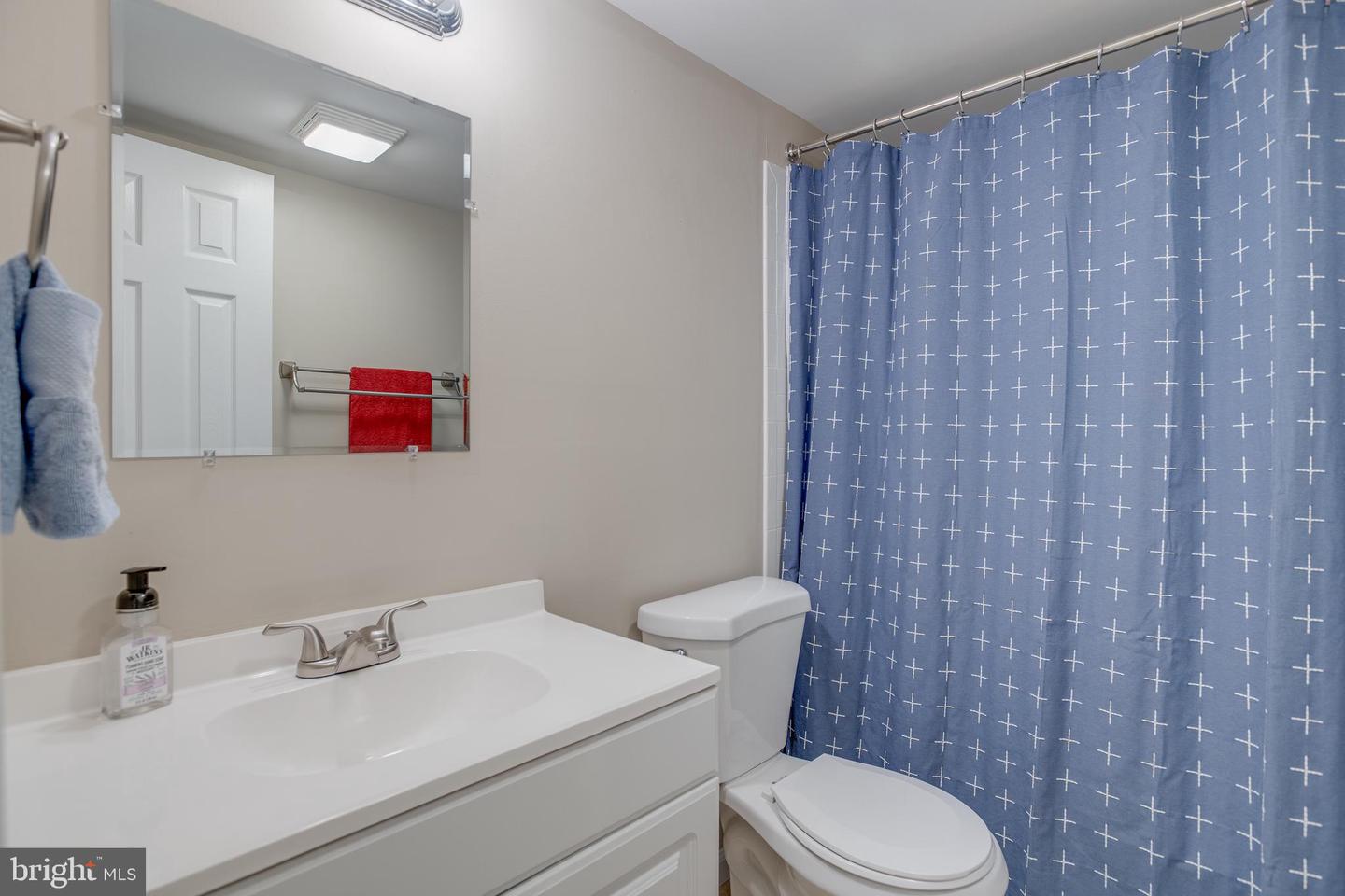 4234 JONATHAN CT, DUMFRIES, Virginia 22025, 4 Bedrooms Bedrooms, 7 Rooms Rooms,3 BathroomsBathrooms,Residential,For sale,4234 JONATHAN CT,VAPW2100660 MLS # VAPW2100660