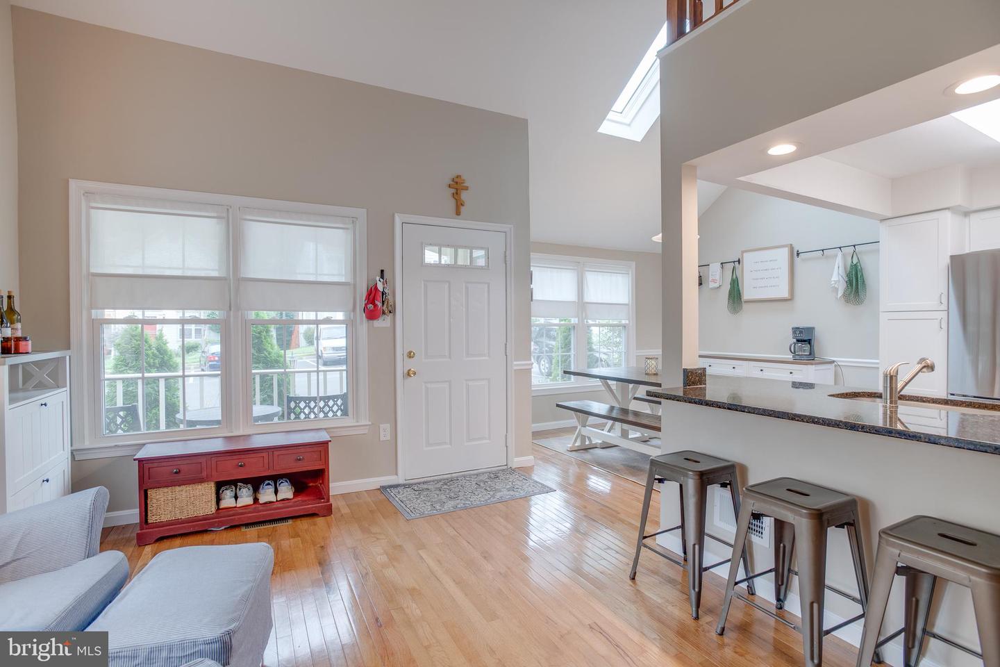 4234 JONATHAN CT, DUMFRIES, Virginia 22025, 4 Bedrooms Bedrooms, 7 Rooms Rooms,3 BathroomsBathrooms,Residential,For sale,4234 JONATHAN CT,VAPW2100660 MLS # VAPW2100660