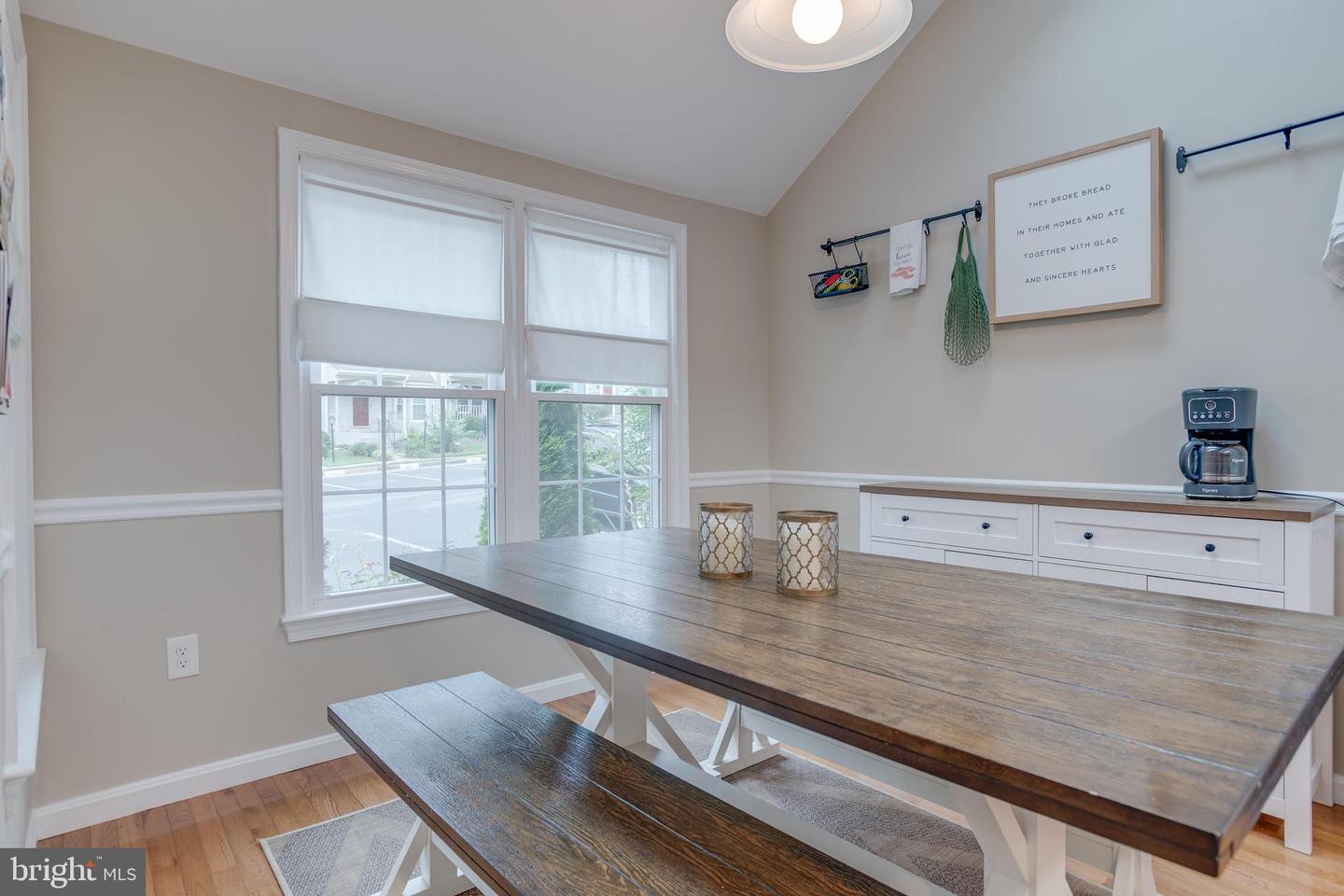 4234 JONATHAN CT, DUMFRIES, Virginia 22025, 4 Bedrooms Bedrooms, 7 Rooms Rooms,3 BathroomsBathrooms,Residential,For sale,4234 JONATHAN CT,VAPW2100660 MLS # VAPW2100660
