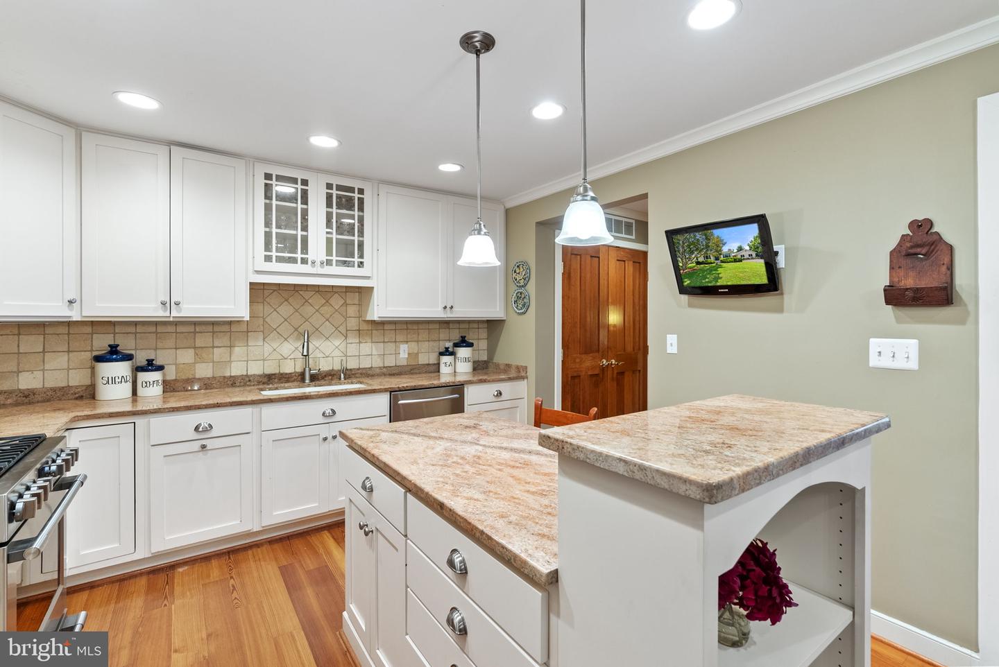 2749 CRENSHAW RD, MARSHALL, Virginia 20115, 4 Bedrooms Bedrooms, ,4 BathroomsBathrooms,Residential,For sale,2749 CRENSHAW RD,VAFQ2017782 MLS # VAFQ2017782