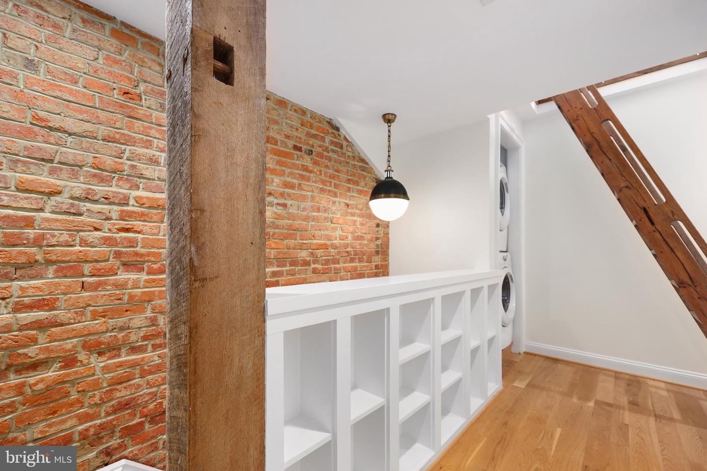 607 S SAINT ASAPH ST, ALEXANDRIA, Virginia 22314, 3 Bedrooms Bedrooms, ,2 BathroomsBathrooms,Residential,For sale,607 S SAINT ASAPH ST,VAAX2048202 MLS # VAAX2048202