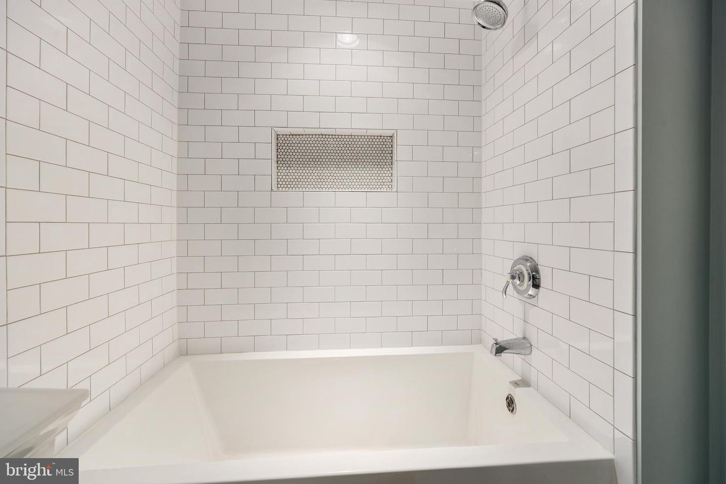 607 S SAINT ASAPH ST, ALEXANDRIA, Virginia 22314, 3 Bedrooms Bedrooms, ,2 BathroomsBathrooms,Residential,For sale,607 S SAINT ASAPH ST,VAAX2048202 MLS # VAAX2048202