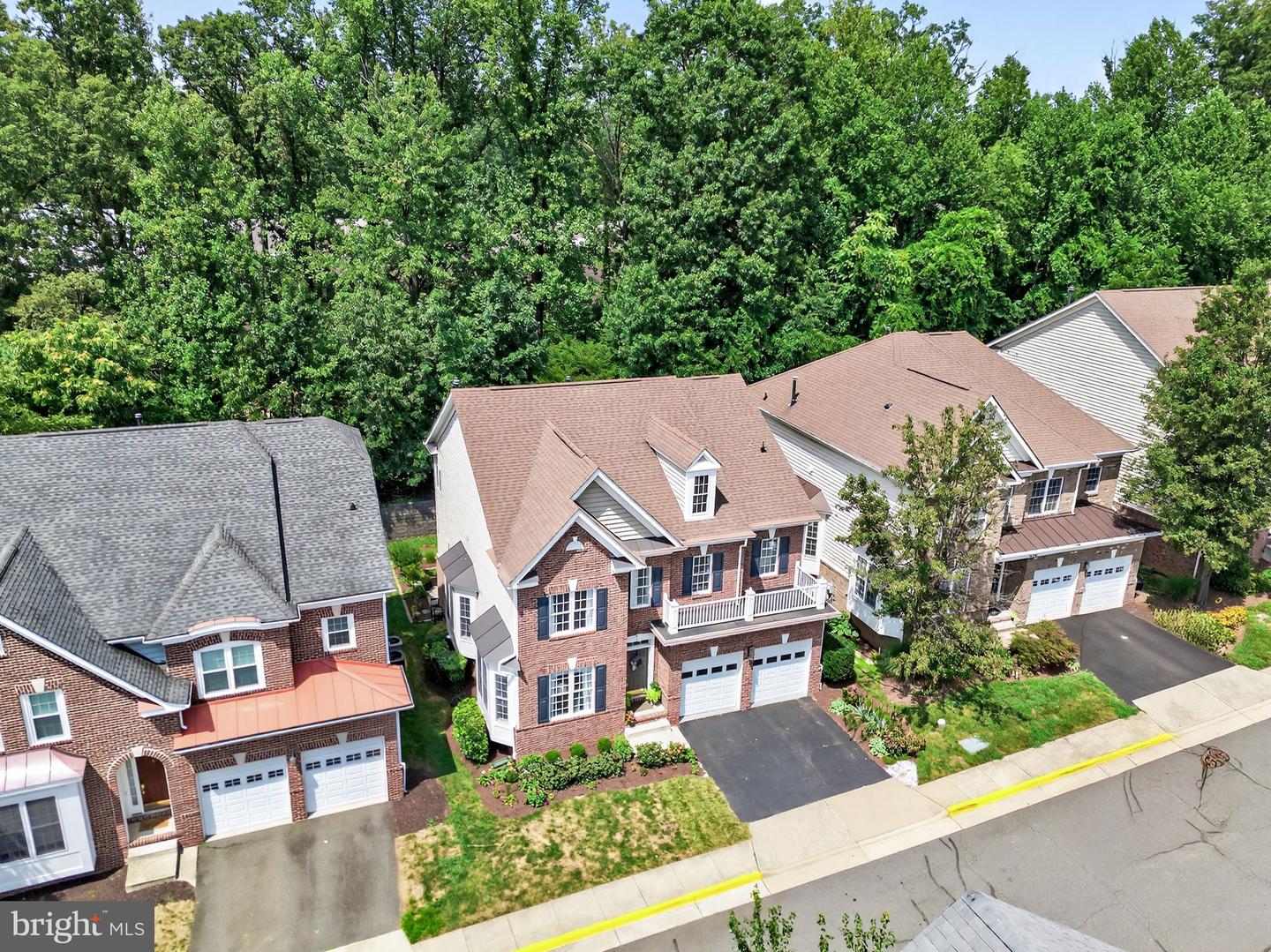9198 TOPAZ ST, FAIRFAX, Virginia 22031, 5 Bedrooms Bedrooms, ,4 BathroomsBathrooms,Residential,For sale,9198 TOPAZ ST,VAFX2259236 MLS # VAFX2259236