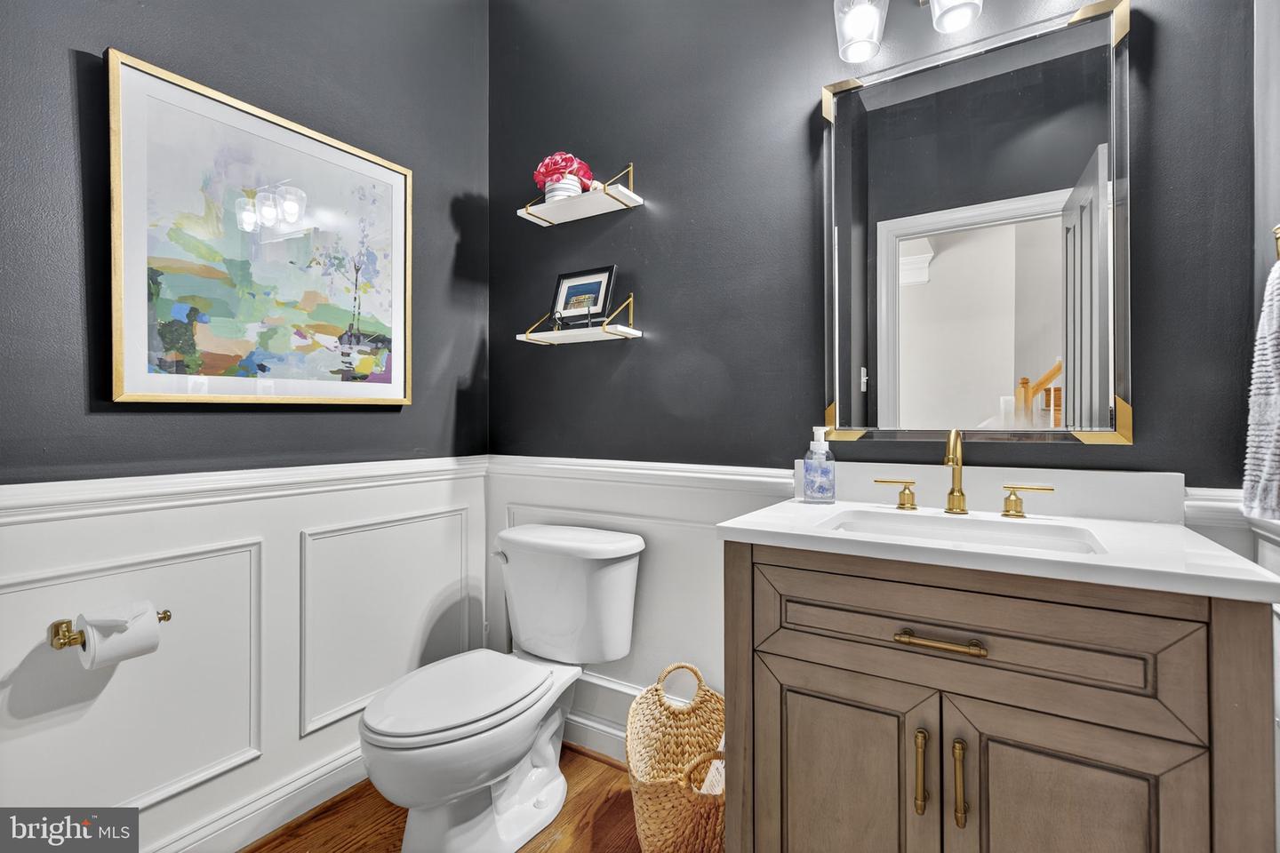 9198 TOPAZ ST, FAIRFAX, Virginia 22031, 5 Bedrooms Bedrooms, ,4 BathroomsBathrooms,Residential,For sale,9198 TOPAZ ST,VAFX2259236 MLS # VAFX2259236