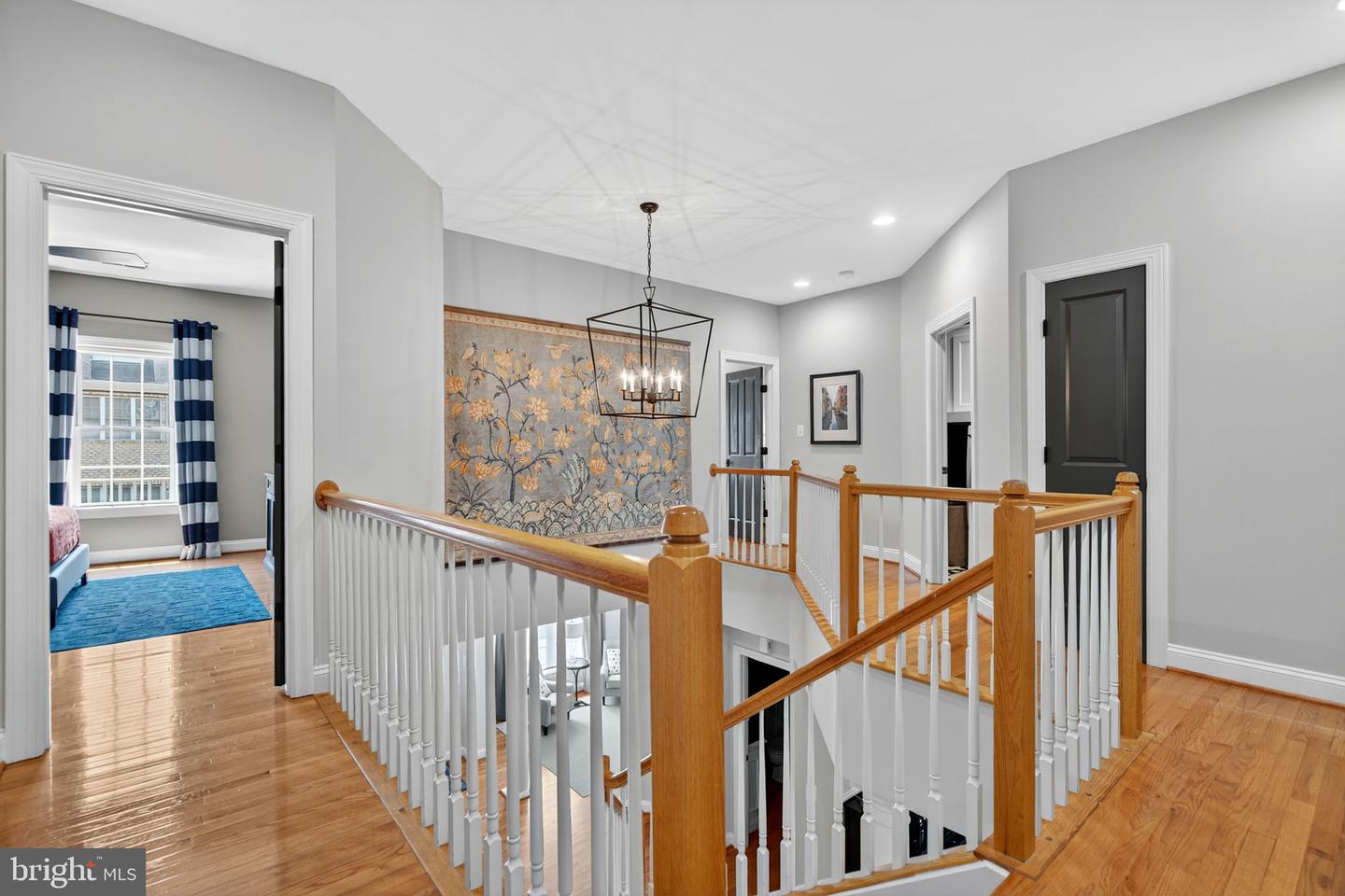 9198 TOPAZ ST, FAIRFAX, Virginia 22031, 5 Bedrooms Bedrooms, ,4 BathroomsBathrooms,Residential,For sale,9198 TOPAZ ST,VAFX2259236 MLS # VAFX2259236