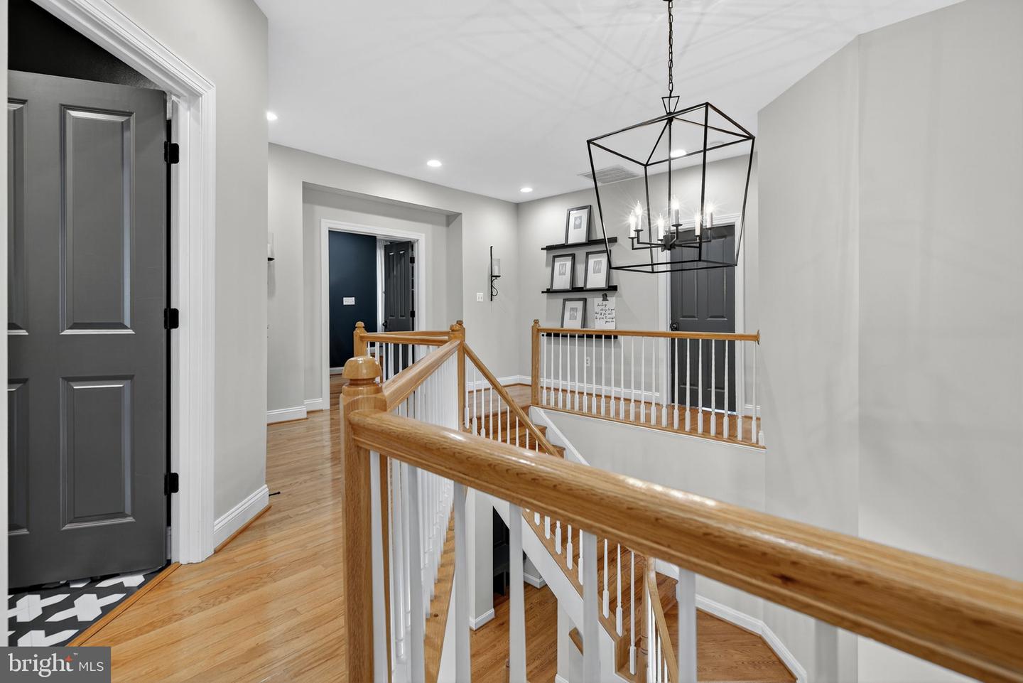 9198 TOPAZ ST, FAIRFAX, Virginia 22031, 5 Bedrooms Bedrooms, ,4 BathroomsBathrooms,Residential,For sale,9198 TOPAZ ST,VAFX2259236 MLS # VAFX2259236