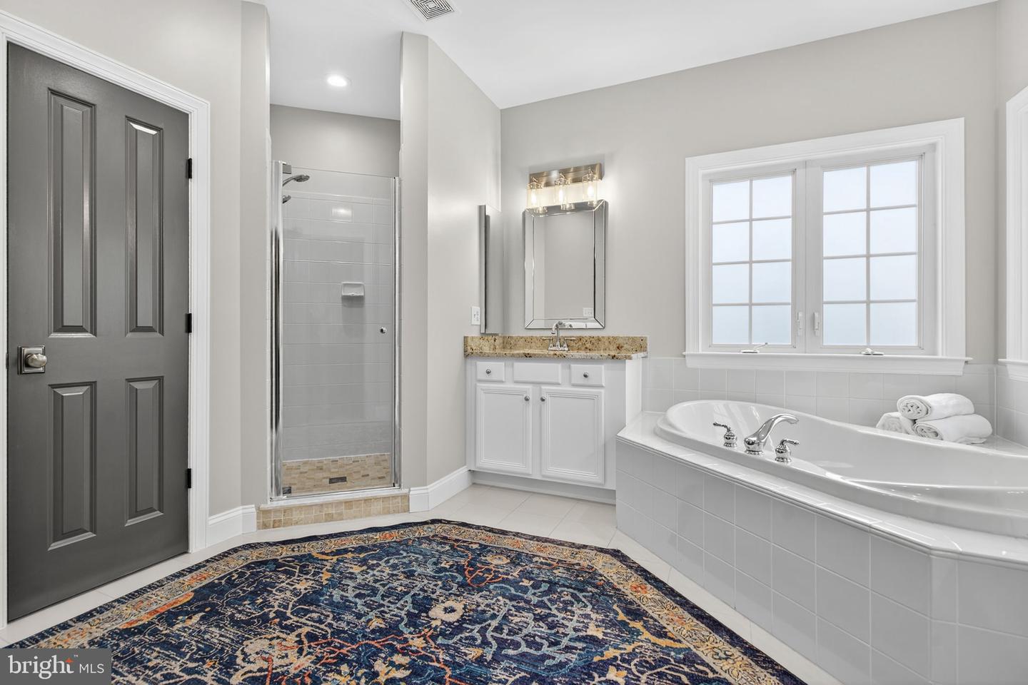 9198 TOPAZ ST, FAIRFAX, Virginia 22031, 5 Bedrooms Bedrooms, ,4 BathroomsBathrooms,Residential,For sale,9198 TOPAZ ST,VAFX2259236 MLS # VAFX2259236