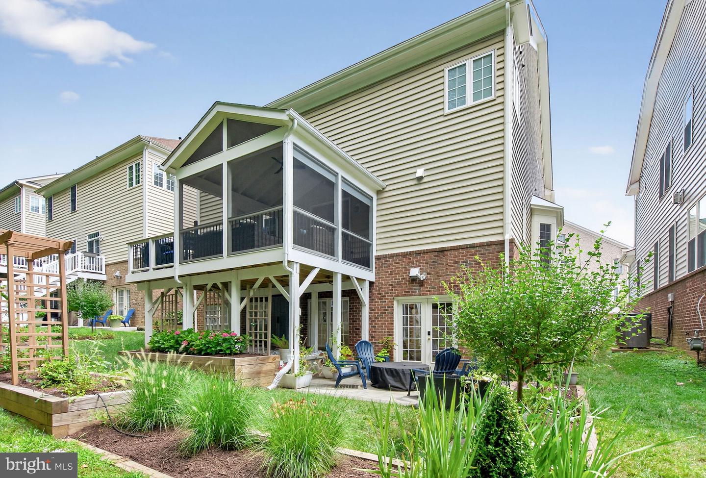 9198 TOPAZ ST, FAIRFAX, Virginia 22031, 5 Bedrooms Bedrooms, ,4 BathroomsBathrooms,Residential,For sale,9198 TOPAZ ST,VAFX2259236 MLS # VAFX2259236