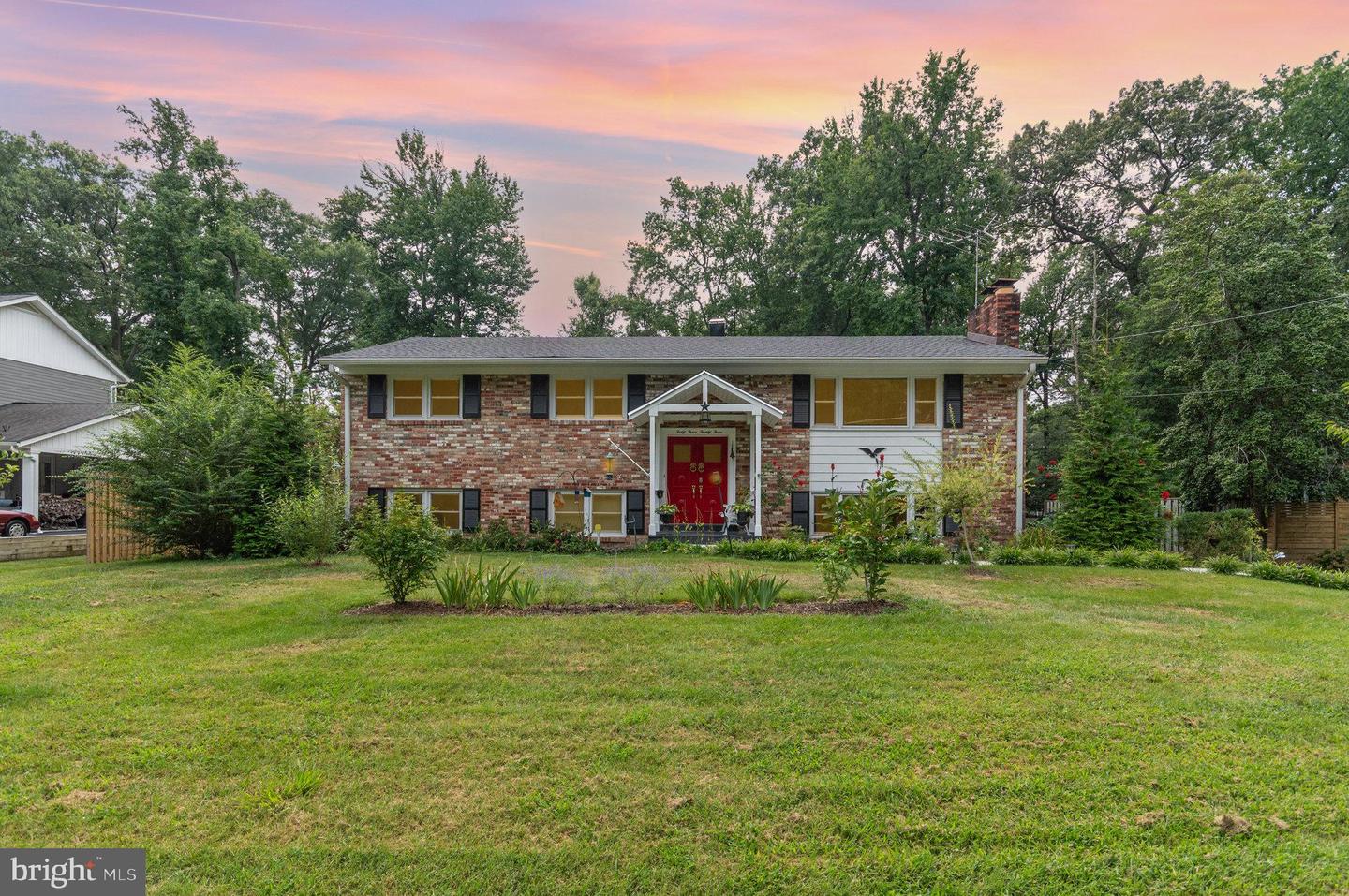 4323 FERRY LANDING RD, ALEXANDRIA, Virginia 22309, 6 Bedrooms Bedrooms, ,3 BathroomsBathrooms,Residential,For sale,4323 FERRY LANDING RD,VAFX2259248 MLS # VAFX2259248