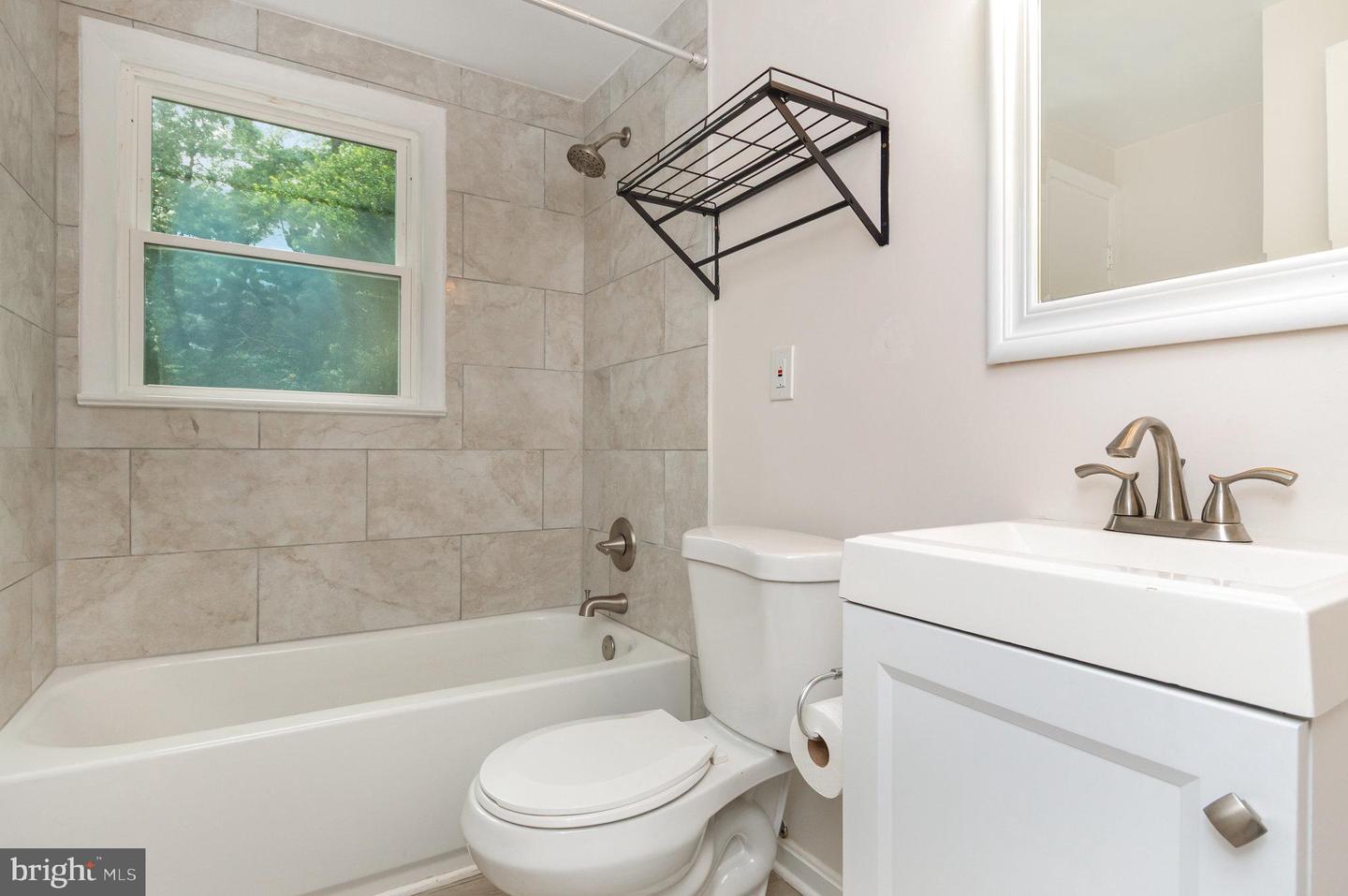 4323 FERRY LANDING RD, ALEXANDRIA, Virginia 22309, 6 Bedrooms Bedrooms, ,3 BathroomsBathrooms,Residential,For sale,4323 FERRY LANDING RD,VAFX2259248 MLS # VAFX2259248