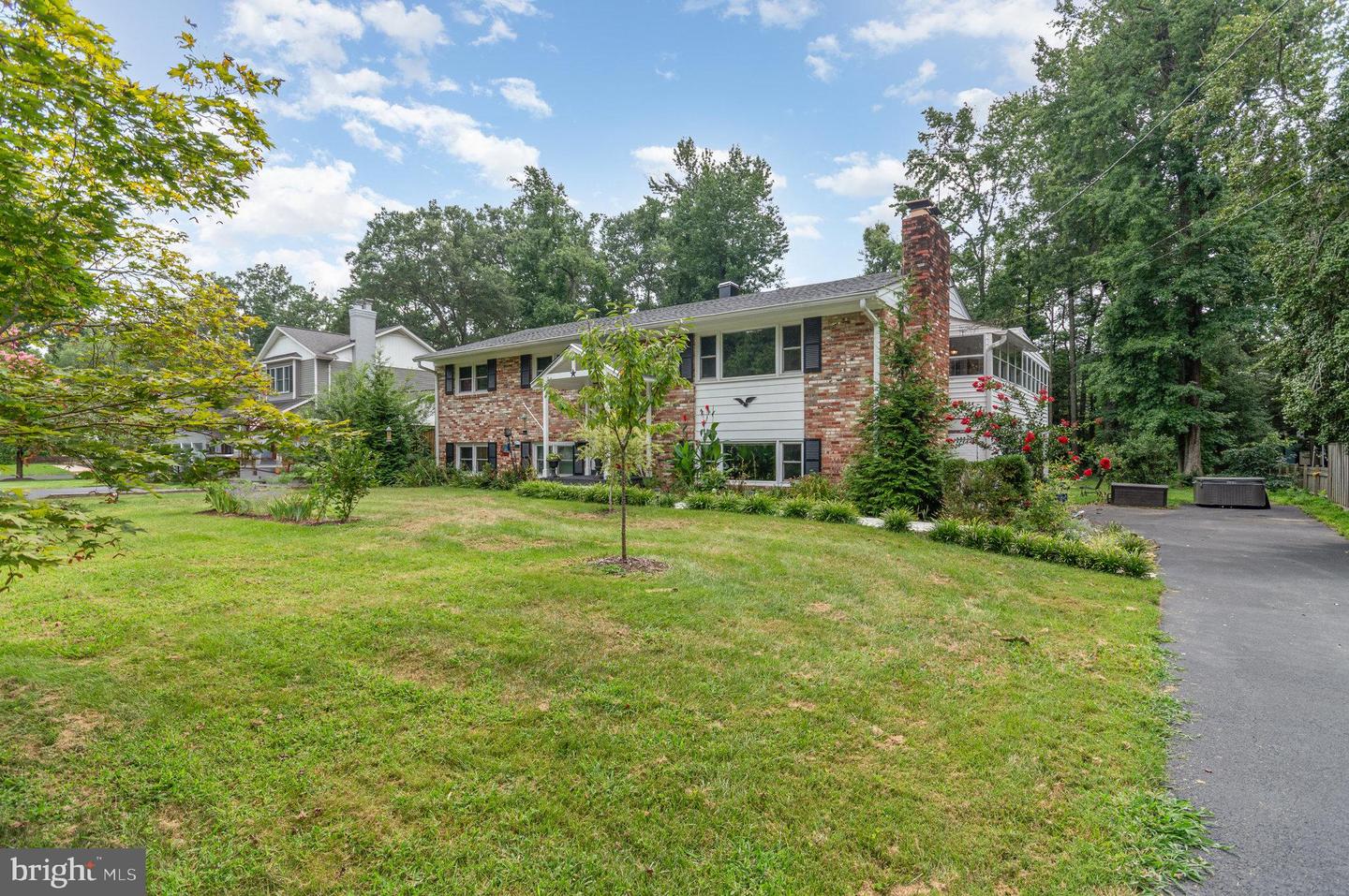 4323 FERRY LANDING RD, ALEXANDRIA, Virginia 22309, 6 Bedrooms Bedrooms, ,3 BathroomsBathrooms,Residential,For sale,4323 FERRY LANDING RD,VAFX2259248 MLS # VAFX2259248