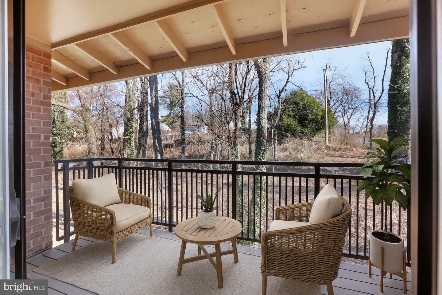 7376 LEE HIGHWAY #204, FALLS CHURCH, Virginia 22046, 1 Bedroom Bedrooms, ,1 BathroomBathrooms,Residential,For sale,7376 LEE HIGHWAY #204,VAFX2259252 MLS # VAFX2259252