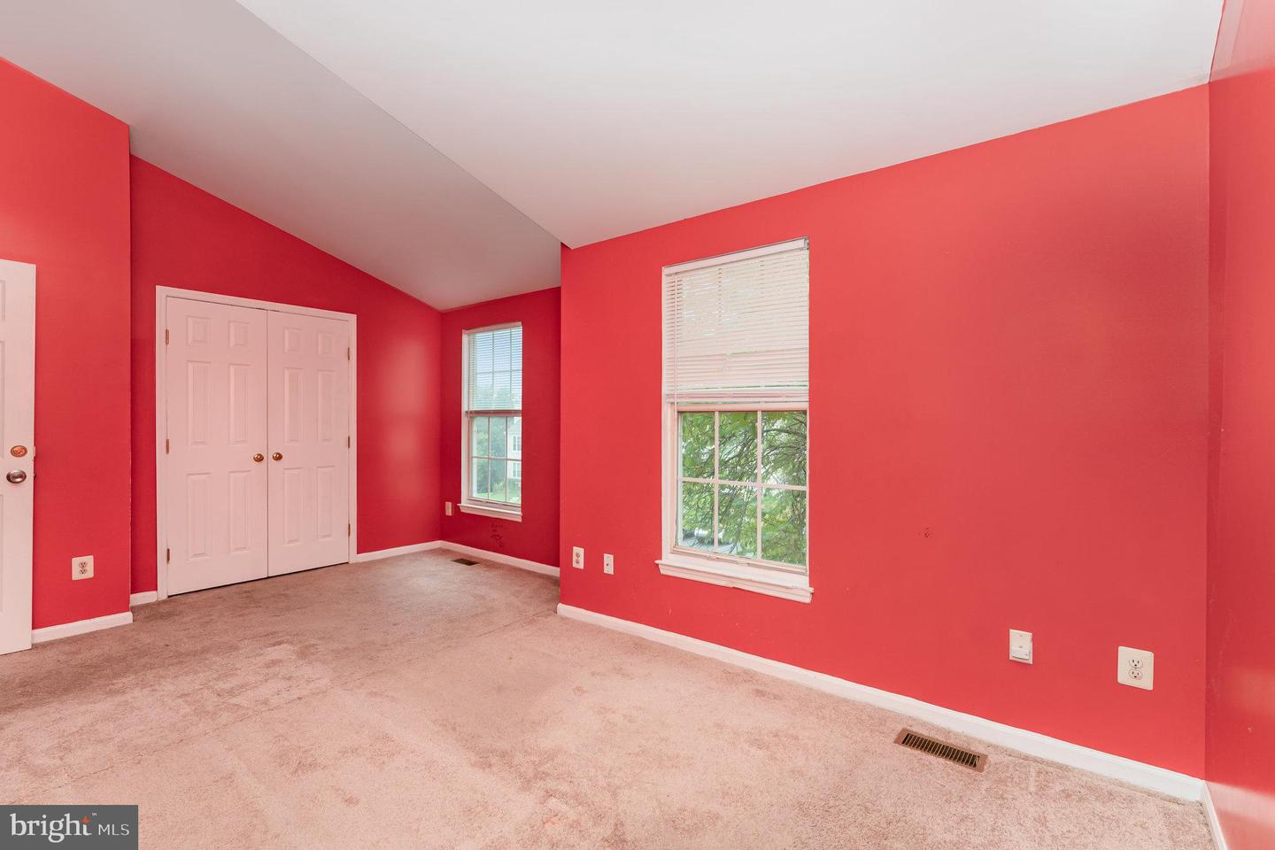 16984 MONMOUTH CT, DUMFRIES, Virginia 22026, 3 Bedrooms Bedrooms, ,2 BathroomsBathrooms,Residential,For sale,16984 MONMOUTH CT,VAPW2100722 MLS # VAPW2100722