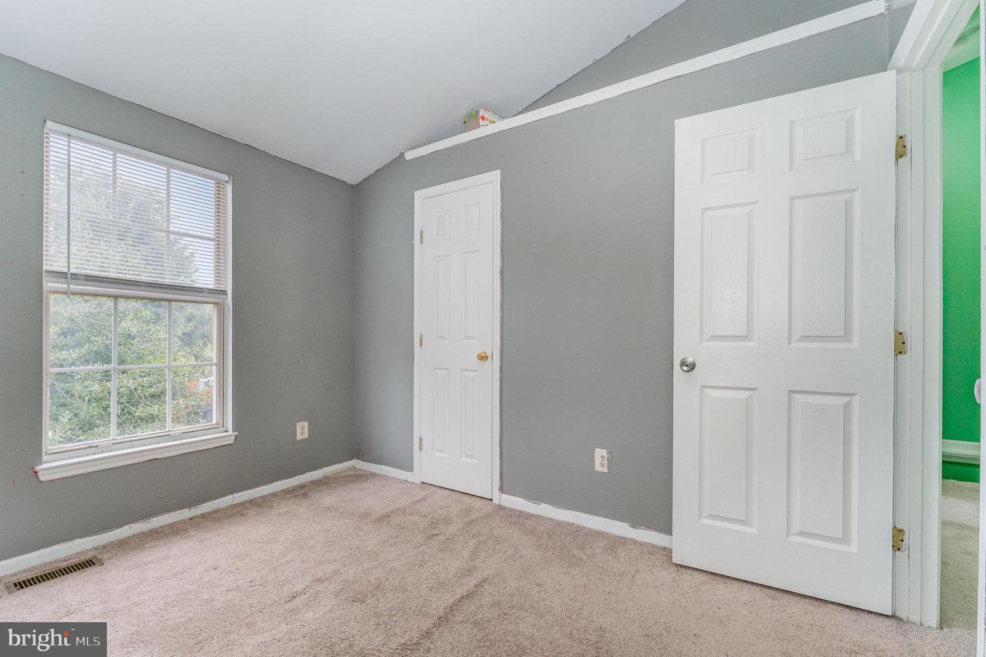 16984 MONMOUTH CT, DUMFRIES, Virginia 22026, 3 Bedrooms Bedrooms, ,2 BathroomsBathrooms,Residential,For sale,16984 MONMOUTH CT,VAPW2100722 MLS # VAPW2100722