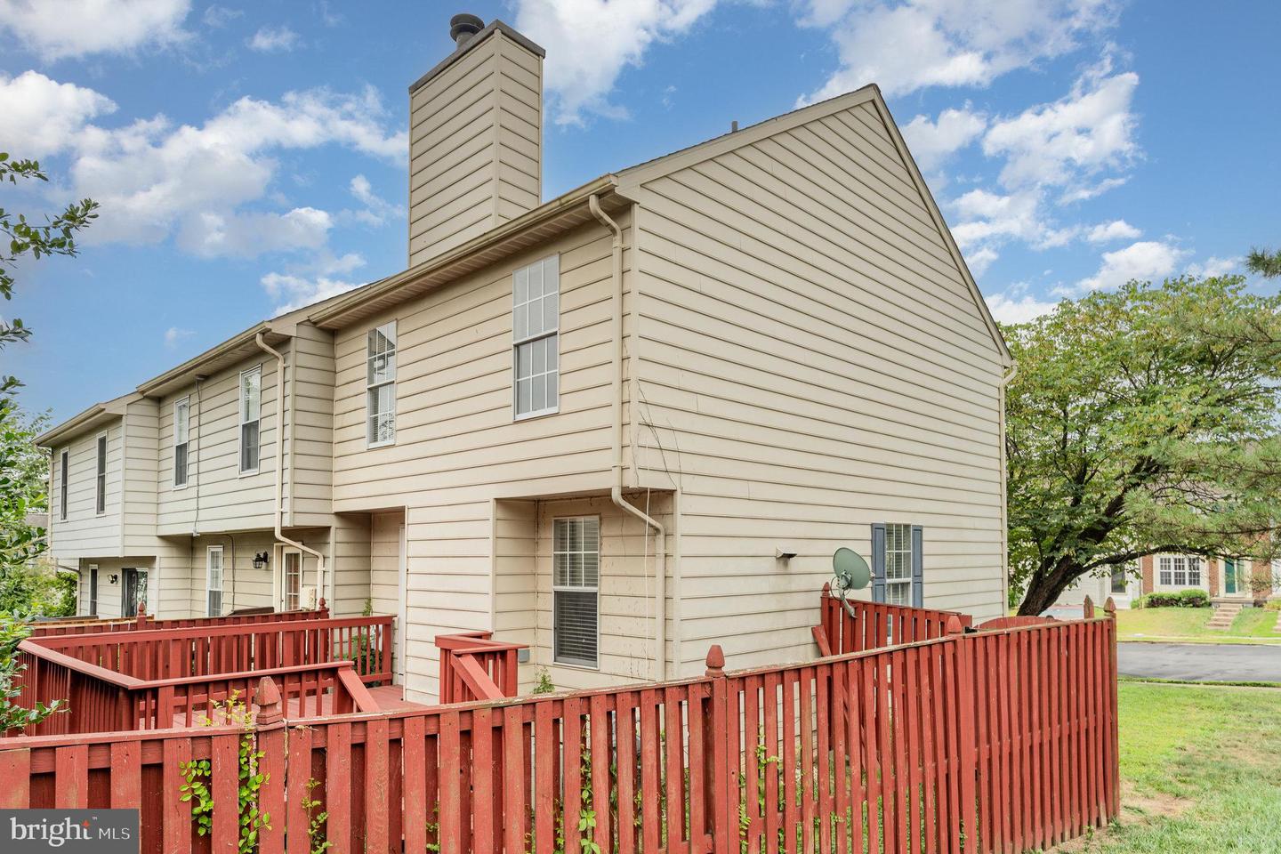16984 MONMOUTH CT, DUMFRIES, Virginia 22026, 3 Bedrooms Bedrooms, ,2 BathroomsBathrooms,Residential,For sale,16984 MONMOUTH CT,VAPW2100722 MLS # VAPW2100722