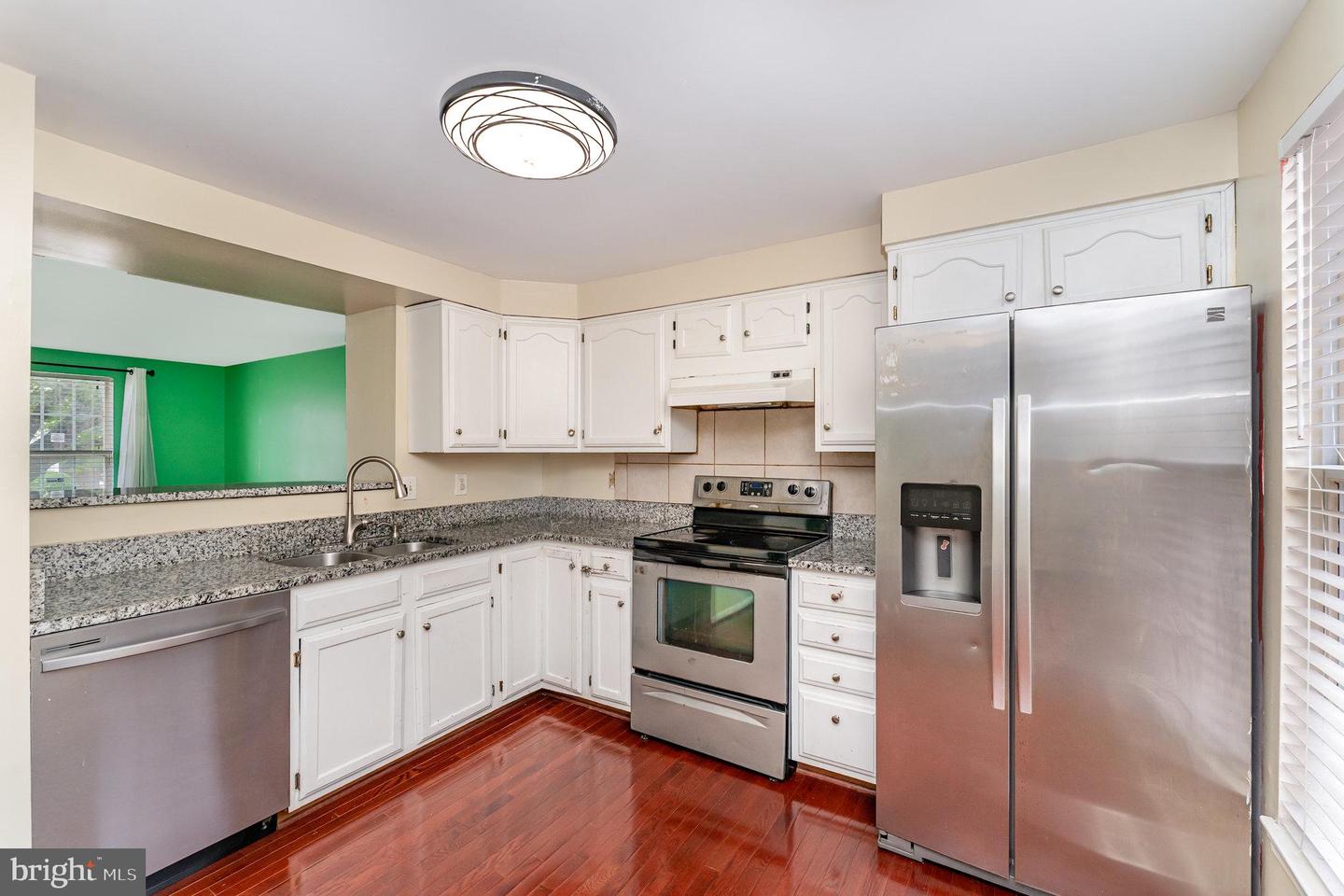 16984 MONMOUTH CT, DUMFRIES, Virginia 22026, 3 Bedrooms Bedrooms, ,2 BathroomsBathrooms,Residential,For sale,16984 MONMOUTH CT,VAPW2100722 MLS # VAPW2100722