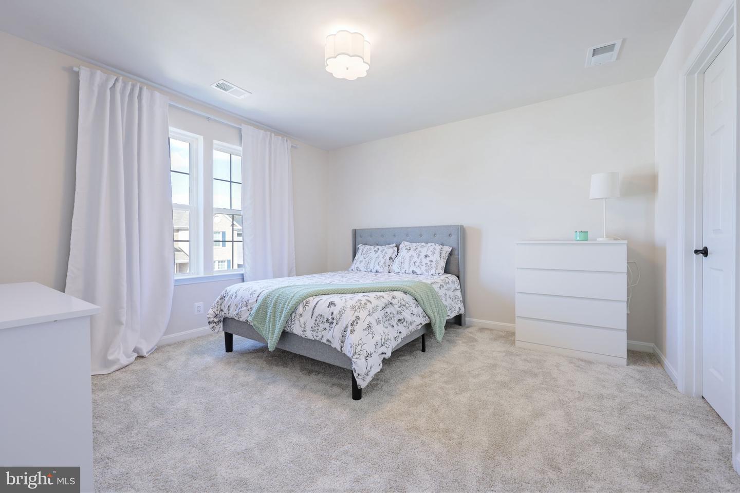 11528 BLUESTEM WAY, FREDERICKSBURG, Virginia 22407, 4 Bedrooms Bedrooms, ,3 BathroomsBathrooms,Residential,For sale,11528 BLUESTEM WAY,VASP2035212 MLS # VASP2035212
