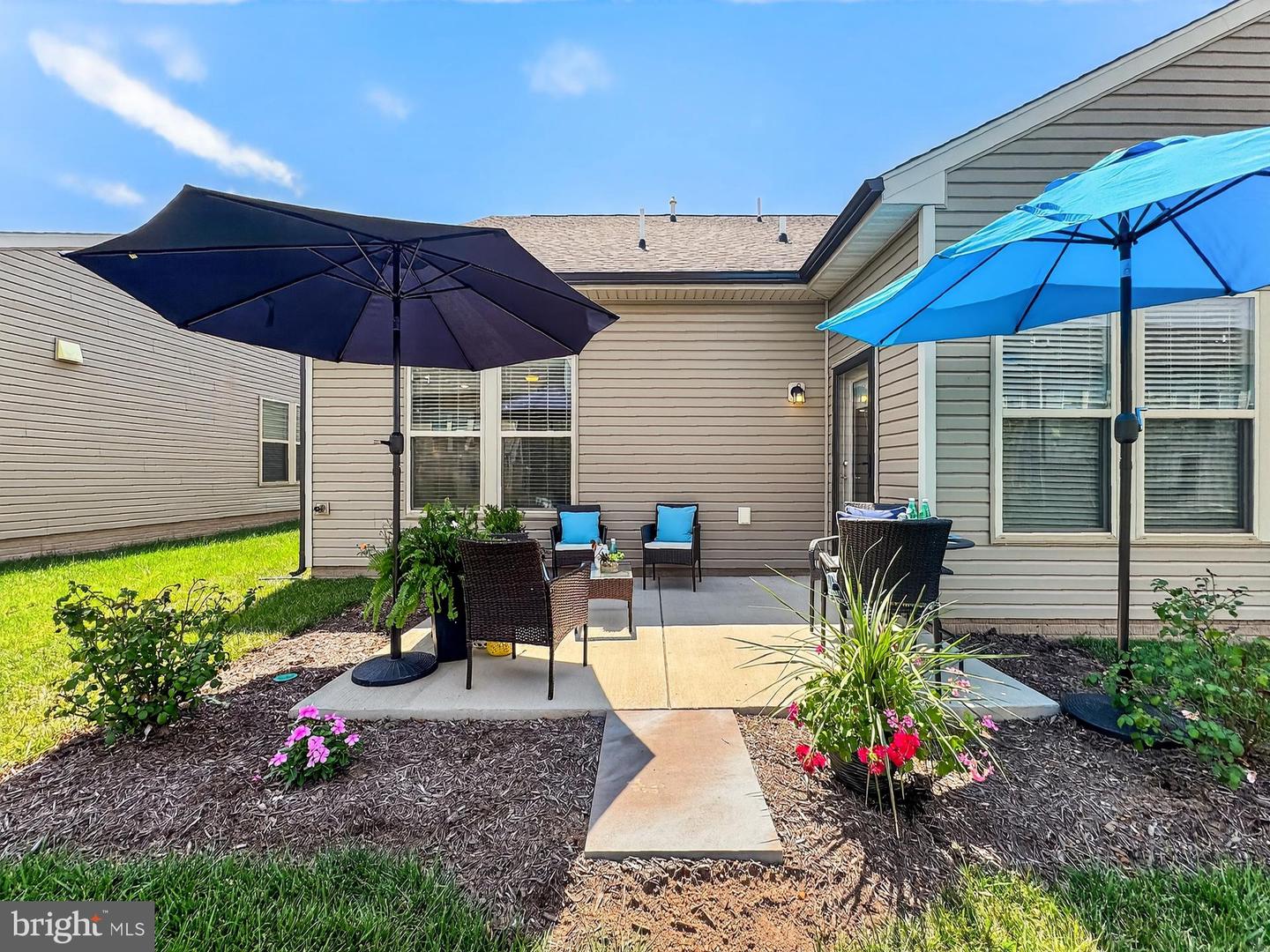 21899 HAWKSBILL HIGH CIR, STERLING, Virginia 20164, 3 Bedrooms Bedrooms, ,3 BathroomsBathrooms,Residential,For sale,21899 HAWKSBILL HIGH CIR,VALO2103840 MLS # VALO2103840