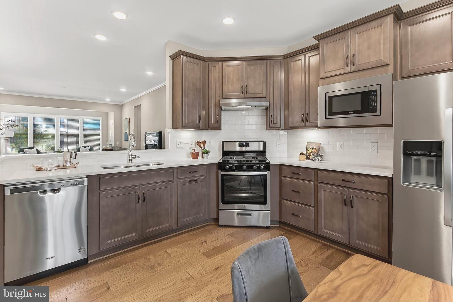 21899 HAWKSBILL HIGH CIR, STERLING, Virginia 20164, 3 Bedrooms Bedrooms, ,3 BathroomsBathrooms,Residential,For sale,21899 HAWKSBILL HIGH CIR,VALO2103840 MLS # VALO2103840