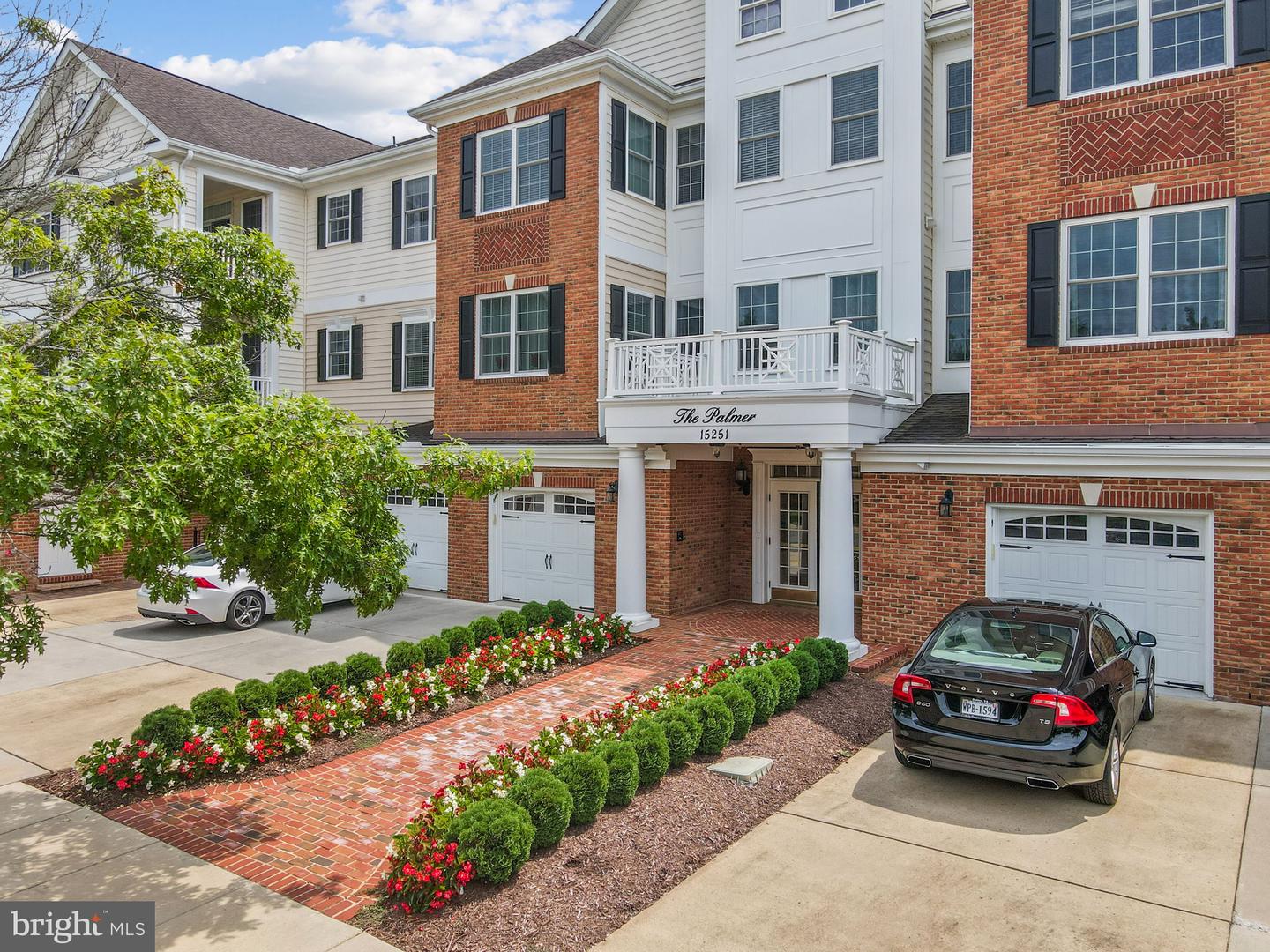 15251 ROYAL CREST DR #207, HAYMARKET, Virginia 20169, 2 Bedrooms Bedrooms, ,2 BathroomsBathrooms,Residential,For sale,15251 ROYAL CREST DR #207,VAPW2100752 MLS # VAPW2100752