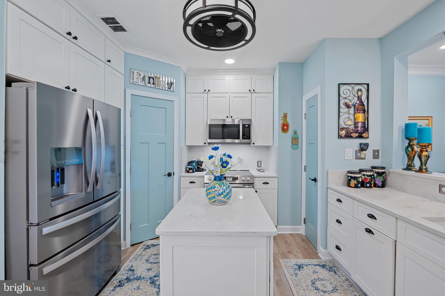 15251 ROYAL CREST DR #207, HAYMARKET, Virginia 20169, 2 Bedrooms Bedrooms, ,2 BathroomsBathrooms,Residential,For sale,15251 ROYAL CREST DR #207,VAPW2100752 MLS # VAPW2100752