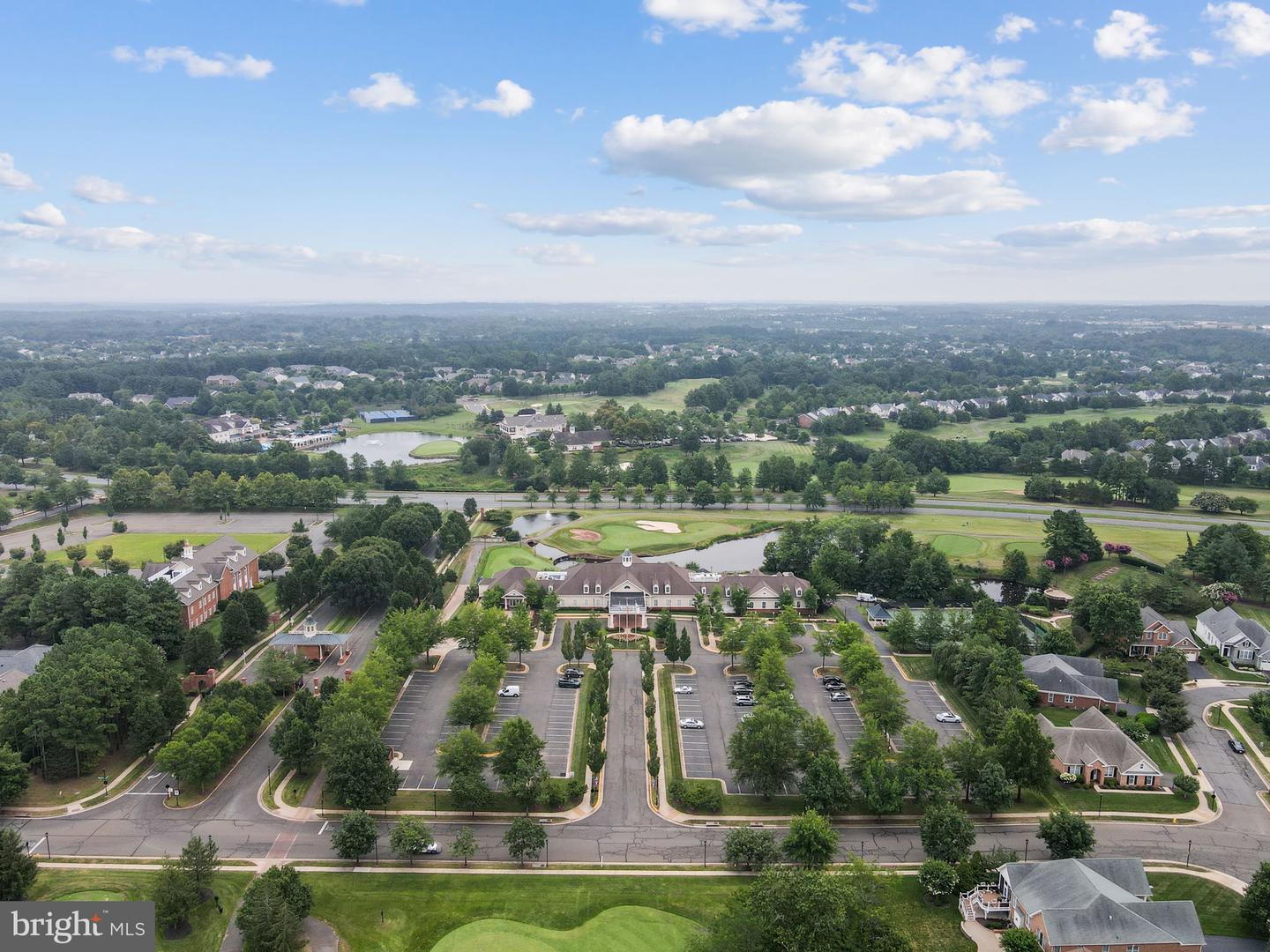 15251 ROYAL CREST DR #207, HAYMARKET, Virginia 20169, 2 Bedrooms Bedrooms, ,2 BathroomsBathrooms,Residential,For sale,15251 ROYAL CREST DR #207,VAPW2100752 MLS # VAPW2100752