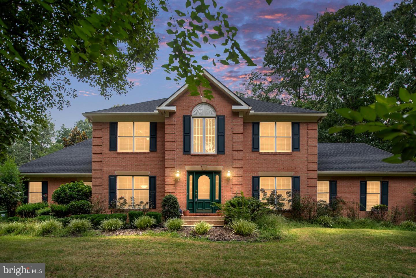 8107 WATERFORD DR, SPOTSYLVANIA, Virginia 22551, 5 Bedrooms Bedrooms, ,4 BathroomsBathrooms,Residential,For sale,8107 WATERFORD DR,VASP2035260 MLS # VASP2035260