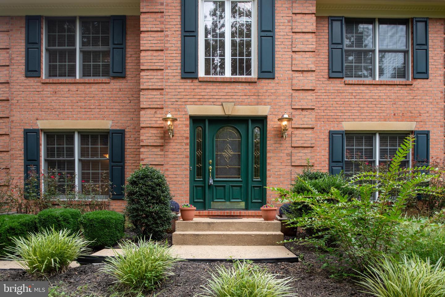 8107 WATERFORD DR, SPOTSYLVANIA, Virginia 22551, 5 Bedrooms Bedrooms, ,4 BathroomsBathrooms,Residential,For sale,8107 WATERFORD DR,VASP2035260 MLS # VASP2035260