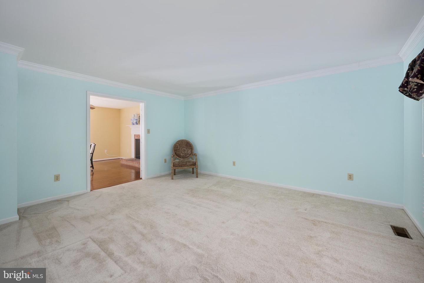 8107 WATERFORD DR, SPOTSYLVANIA, Virginia 22551, 5 Bedrooms Bedrooms, ,4 BathroomsBathrooms,Residential,For sale,8107 WATERFORD DR,VASP2035260 MLS # VASP2035260