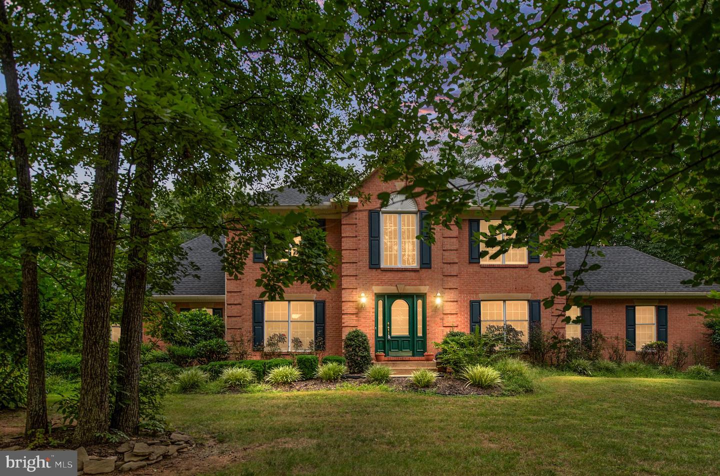 8107 WATERFORD DR, SPOTSYLVANIA, Virginia 22551, 5 Bedrooms Bedrooms, ,4 BathroomsBathrooms,Residential,For sale,8107 WATERFORD DR,VASP2035260 MLS # VASP2035260