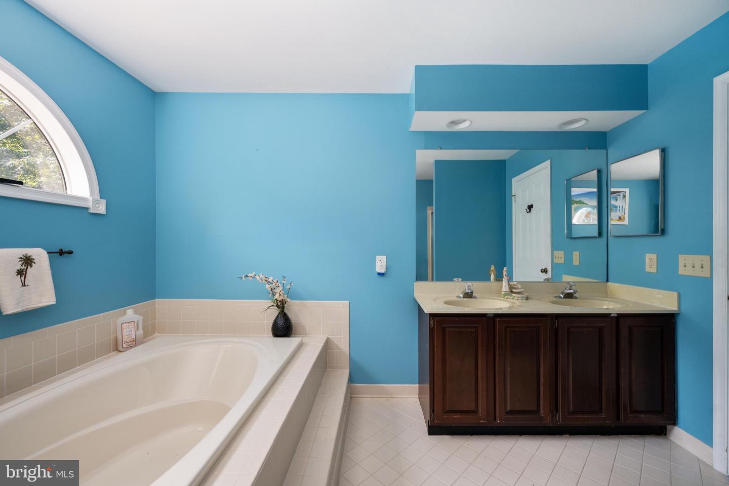 8107 WATERFORD DR, SPOTSYLVANIA, Virginia 22551, 5 Bedrooms Bedrooms, ,4 BathroomsBathrooms,Residential,For sale,8107 WATERFORD DR,VASP2035260 MLS # VASP2035260