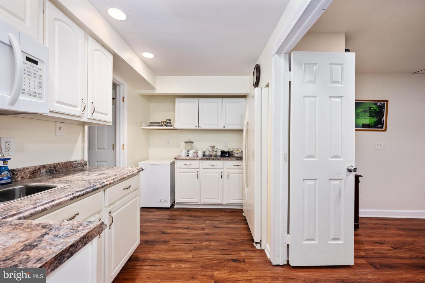 8107 WATERFORD DR, SPOTSYLVANIA, Virginia 22551, 5 Bedrooms Bedrooms, ,4 BathroomsBathrooms,Residential,For sale,8107 WATERFORD DR,VASP2035260 MLS # VASP2035260