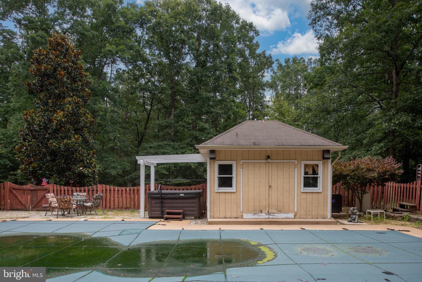 8107 WATERFORD DR, SPOTSYLVANIA, Virginia 22551, 5 Bedrooms Bedrooms, ,4 BathroomsBathrooms,Residential,For sale,8107 WATERFORD DR,VASP2035260 MLS # VASP2035260