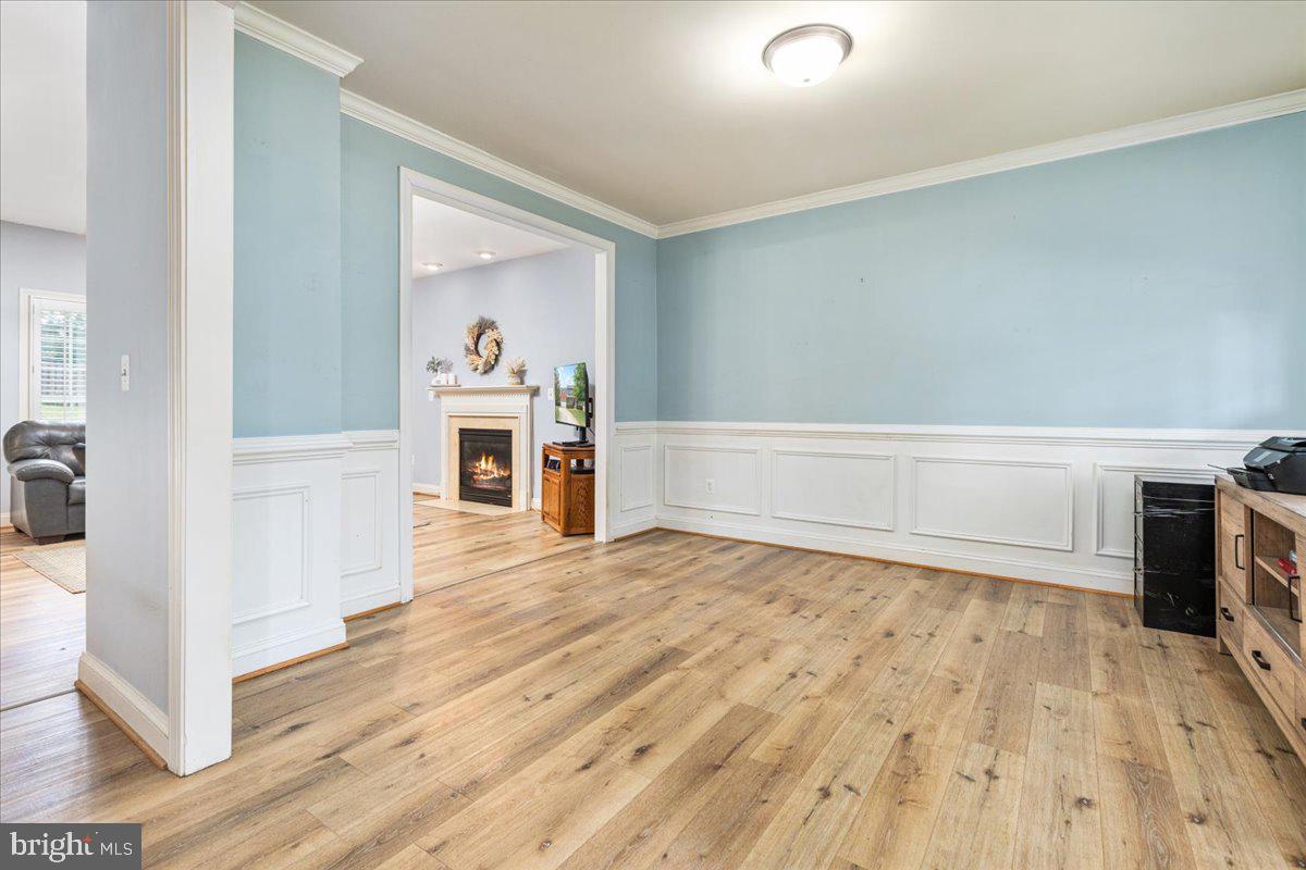 124 VAN GOGH TER, WINCHESTER, Virginia 22602, 4 Bedrooms Bedrooms, ,3 BathroomsBathrooms,Residential,For sale,124 VAN GOGH TER,VAFV2035920 MLS # VAFV2035920