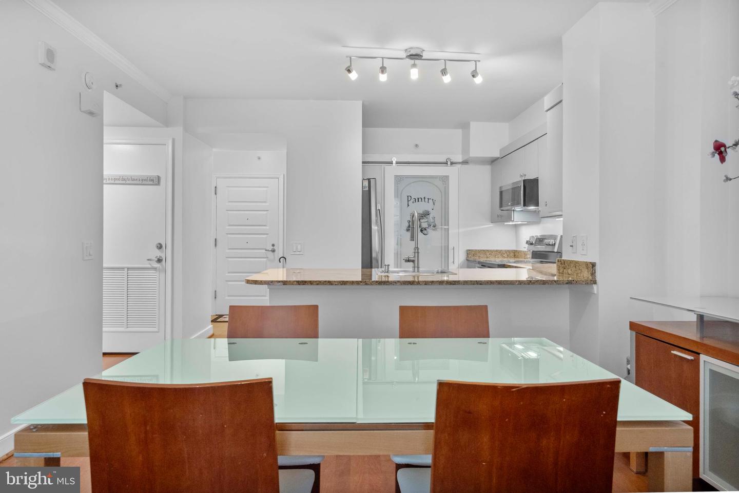 616 E ST NW #522, WASHINGTON, District Of Columbia 20004, 1 Bedroom Bedrooms, ,1 BathroomBathrooms,Residential,For sale,616 E ST NW #522,DCDC2214016 MLS # DCDC2214016
