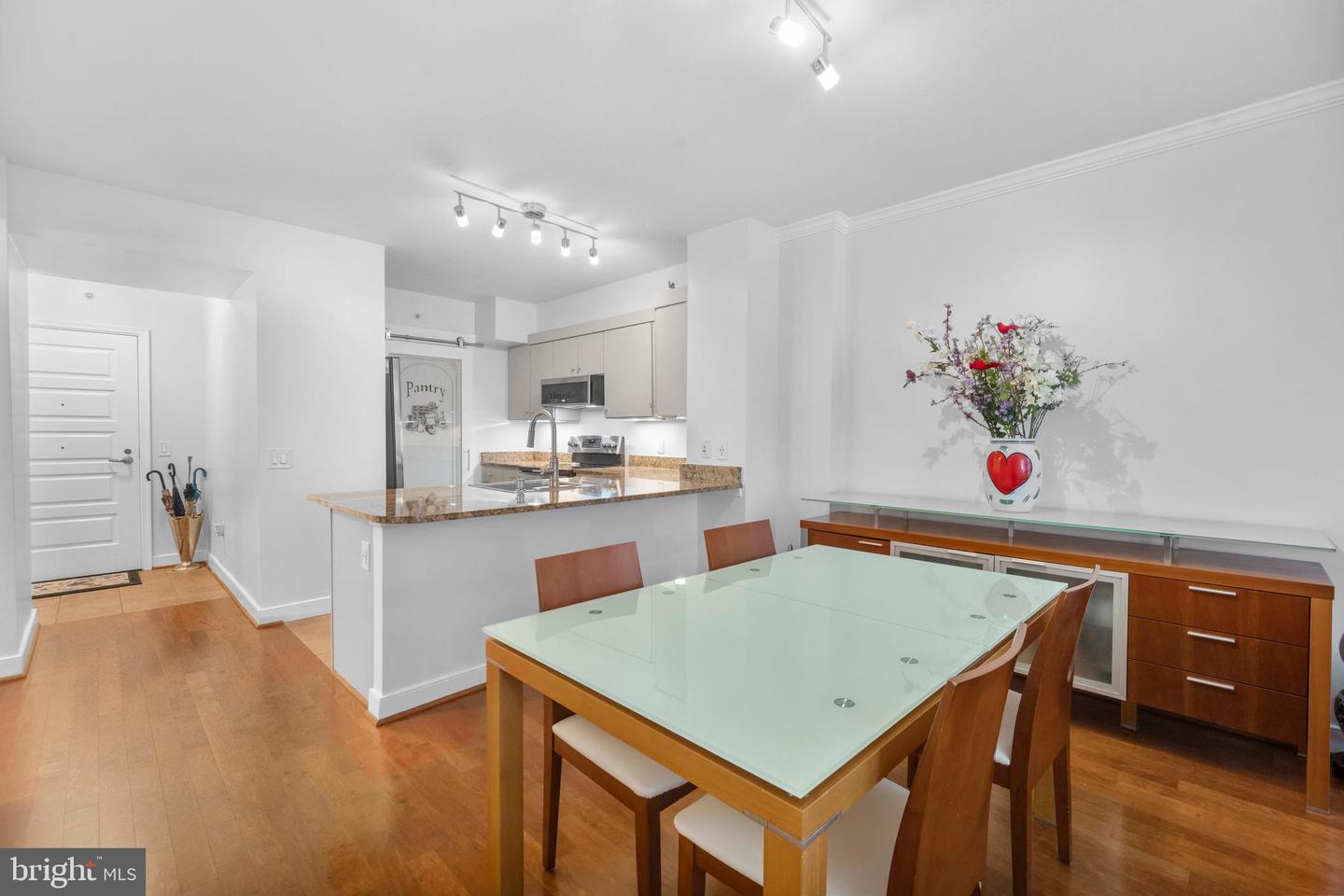 616 E ST NW #522, WASHINGTON, District Of Columbia 20004, 1 Bedroom Bedrooms, ,1 BathroomBathrooms,Residential,For sale,616 E ST NW #522,DCDC2214016 MLS # DCDC2214016